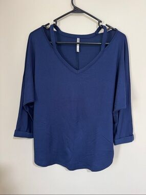 Tresics Navy Blue V-Neck Long Sleeve Top with Shoulder Straps